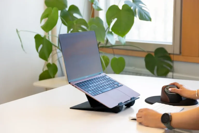 Sülearvutialus Gymba® 3in1