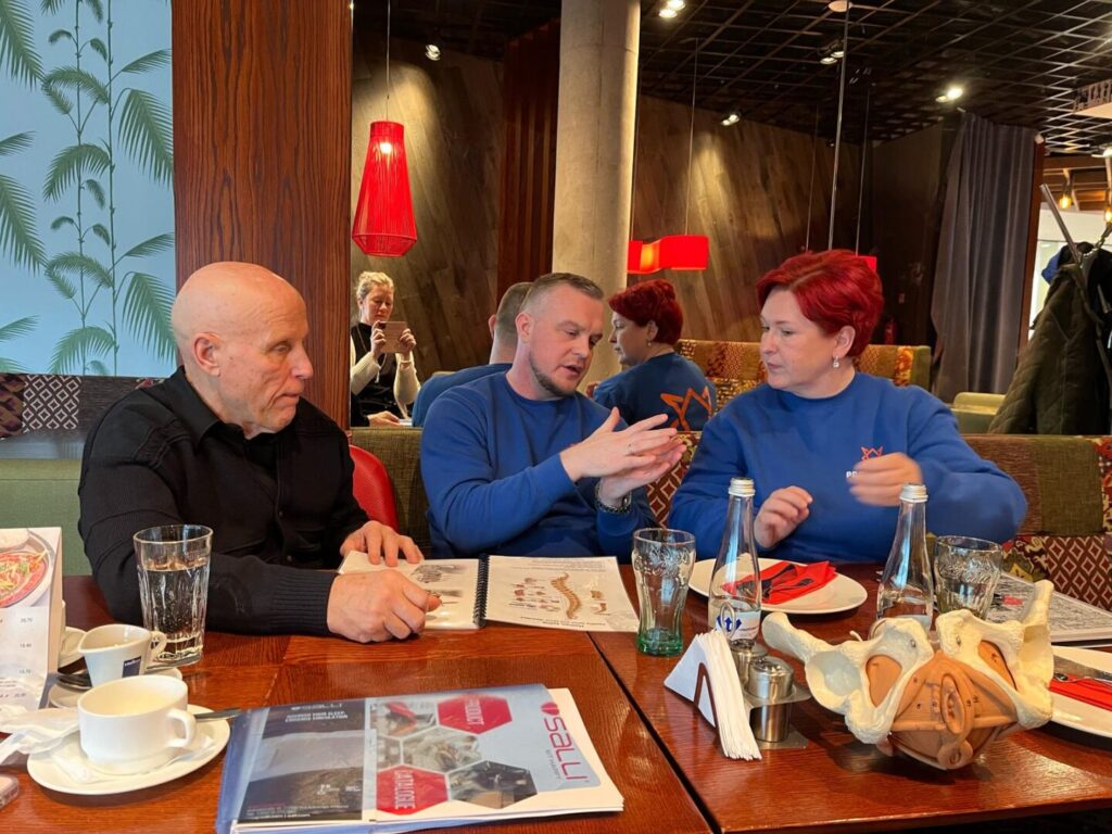 Ergonoom, kes on ümber kujundanud üle 700 töökoha 1 ergonoom